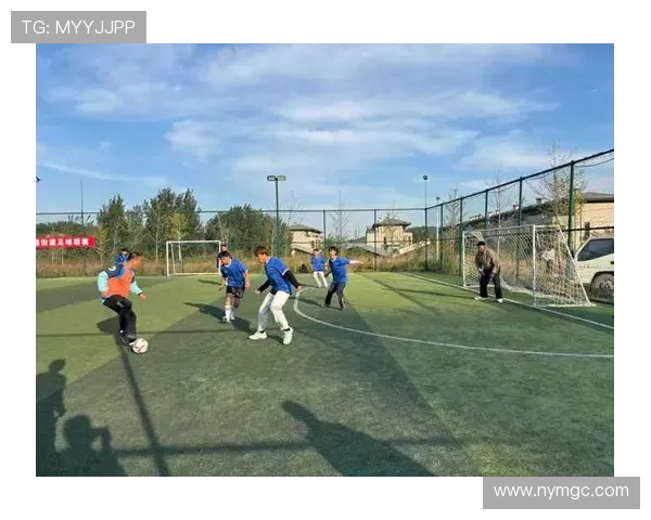 绿茵逐梦新时代探索足球文化发展与青训体系创新路径