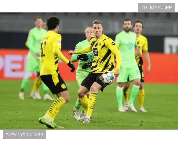 多特蒙德主场激战沃尔夫斯堡巅峰对决上演青春风暴燃动全场