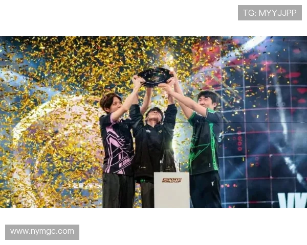 全球电竞盛会燃爆冬季各大战队鏖战巅峰舞台争夺年度最高荣耀