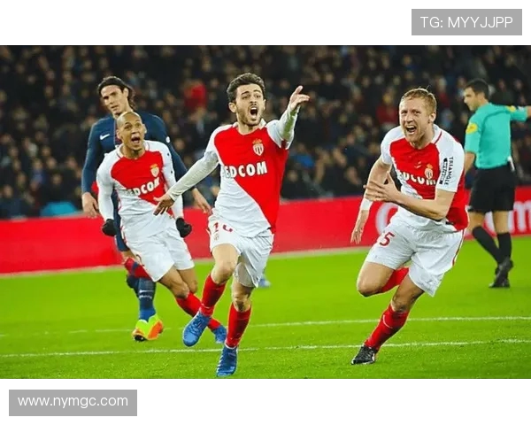 巴黎与摩纳哥激战再起 两强争锋展现法甲巅峰对决精彩纷呈