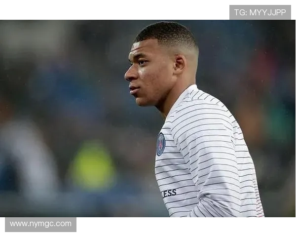 基利安·姆巴佩:足球天才崛起的背后故事与未来展望 基利安·姆巴佩:足球天才崛起的背后故事与未来展望